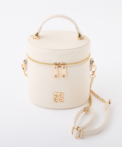 one after another NICE CLAUP（ワンアフターアナザーナイスクラップ）の「エンブレム付きバニティーバッグ（ショルダーバッグ・レディース・ブラック/アイボリー/キャメル・FREE）」の6枚目の写真