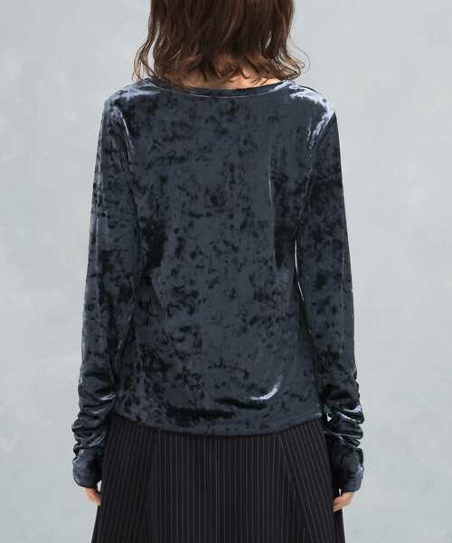 URBAN RESEARCH ROSSO WOMEN(アーバンリサーチ ロッソ)の「『WEB限定』クラッシュベロアシャーリングカットソー(Tシャツ/カットソー・レディース・ネイビー/ホワイト・FREE)」の14枚目の写真
