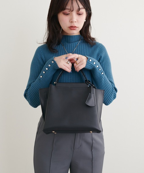 natural couture（ナチュラルクチュール）の「２ＷＡＹハンドバッグ（ショルダーバッグ・レディース・ブラック/グレー/モカ・FREE）」の4枚目の写真