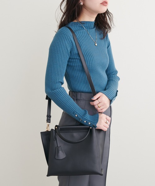natural couture（ナチュラルクチュール）の「２ＷＡＹハンドバッグ（ショルダーバッグ・レディース・ブラック/グレー/モカ・FREE）」の5枚目の写真