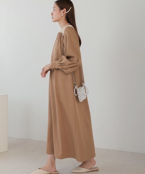 Bab(バブ)の「バックリボンボリュームスリーブワンピース(ワンピース・レディース・キャメル/ホワイト系その他/ブラック・M)」の14枚目の写真