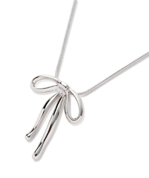 EDIT COLOGNE（エディットコロン）の「スネークチェーンリボンネックレス（ネックレス・レディース・シルバー・ﾌﾘ-）」の3枚目の写真