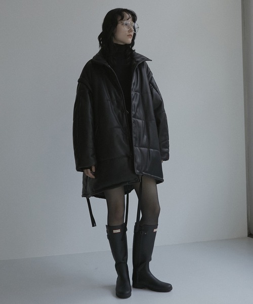 LE CIEL BLEU（ルシェルブルー）の「フェイクレザーパッドコート / Faux Leather Padded COAT（その他アウター・レディース・ブラック/ホワイト・36）」の18枚目の写真