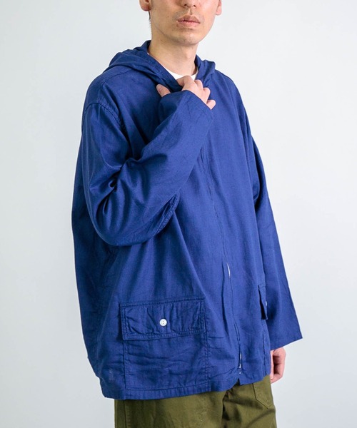 SPELLBOUND（スペルバウンド）の「[SPELLBOUND / スペルバウンド] C/Lウルトラワッシャー フードシャツ（シャツ/ブラウス・メンズ・ブルー/イエロー・2/3）」の6枚目の写真