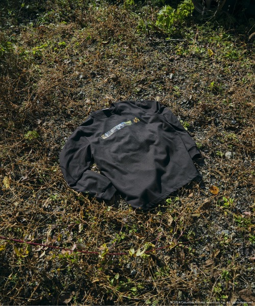 MONTMARTRE NEW YORK(モンマルトルニューヨーク)の「Collage Longsleeve Tee(Tシャツ/カットソー・メンズ・ホワイト/ブラック・M/S/L/XL)」の6枚目の写真