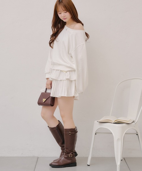 continuer de NICE CLAUP（コンティニューデナイスクラップ）の「【ZOZO限定/インフルエンサー企画】ワンショルトップス（スウェット・レディース・グレー/オフホワイト/ブラック・FREE）」の19枚目の写真