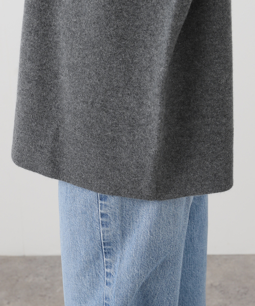 FRAMeWORK(フレームワーク)の「EXTREME CASHMERE X/エクストリームカシミヤ SWEAT(ニット/セーター・レディース・チャコールグレー・FREE)」の2枚目の写真