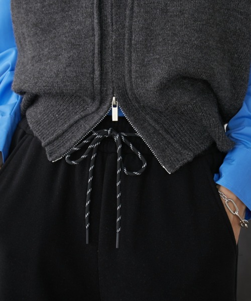 Auntie Rosa Holiday(アンティローザホリデー)の「フリース裏起毛ワイドパンツ / サイズ展開あり(スウェットパンツ・レディース・アイボリー/ブラック/グレー・SMALL/MEDIUM)」の14枚目の写真