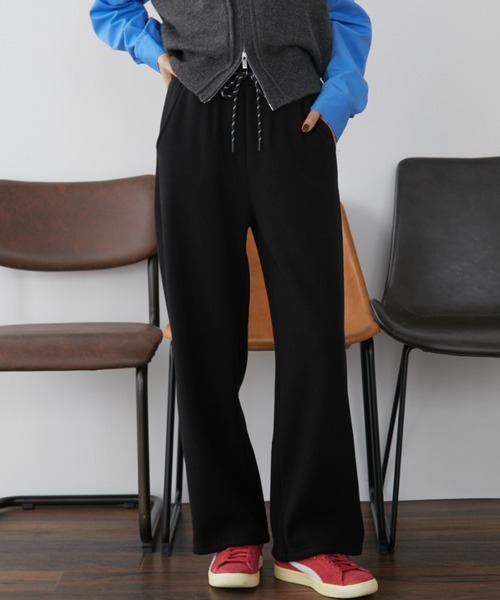 Auntie Rosa Holiday(アンティローザホリデー)の「フリース裏起毛ワイドパンツ / サイズ展開あり(スウェットパンツ・レディース・アイボリー/ブラック/グレー・SMALL/MEDIUM)」の6枚目の写真