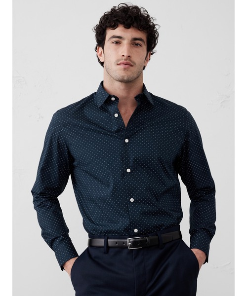 BANANA REPUBLIC FACTORY STORE(バナナリパブリック ファクトリーストア)の「BANANA REPUBLIC FACTORY STORE スリムドレスシャツ(シャツ/ブラウス・メンズ・ブルー系その他/ピンク/ブルー/ピンク系その他/ネイビー/ブラウン/ブラウン系その他/レッド系その他/バーガンディー/チャコールグレー/ブルー系その他2/ライトブルー/ブルー系その他3/マルチ/ピンク系その他2/チェック・M/L/XL/S)」の6枚目の写真