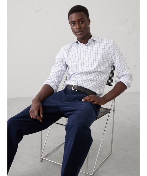 BANANA REPUBLIC FACTORY STORE(バナナリパブリック ファクトリーストア)の「BANANA REPUBLIC FACTORY STORE スリムドレスシャツ(シャツ/ブラウス・メンズ・ブルー系その他/ピンク/ブルー/ピンク系その他/ネイビー/ブラウン/ブラウン系その他/レッド系その他/バーガンディー/チャコールグレー/ブルー系その他2/ライトブルー/ブルー系その他3/マルチ/ピンク系その他2/チェック・M/L/XL/S)」の16枚目の写真