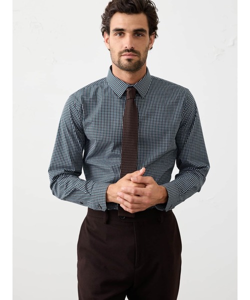 BANANA REPUBLIC FACTORY STORE(バナナリパブリック ファクトリーストア)の「BANANA REPUBLIC FACTORY STORE スリムドレスシャツ(シャツ/ブラウス・メンズ・ブルー系その他/ピンク/ブルー/ピンク系その他/ネイビー/ブラウン/ブラウン系その他/レッド系その他/バーガンディー/チャコールグレー/ブルー系その他2/ライトブルー/ブルー系その他3/マルチ/ピンク系その他2/チェック・M/L/XL/S)」の2枚目の写真