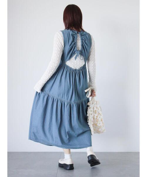 ehka sopo(エヘカソポ)の「デニムバックリボンワンピース(ワンピース・レディース・ブルー/サックスブルー/ネイビー・F)」の15枚目の写真