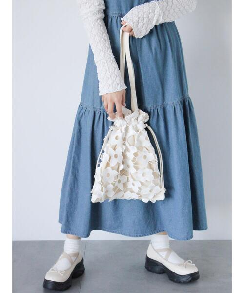 ehka sopo(エヘカソポ)の「デニムバックリボンワンピース(ワンピース・レディース・ブルー/サックスブルー/ネイビー・F)」の20枚目の写真