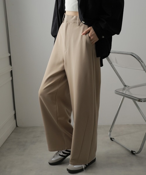 Doula Doula(ドゥーラドゥーラ)の「カーブワイドスラックス(スラックス・レディース・ベージュ/ブラック・マルチサイズ)」の12枚目の写真