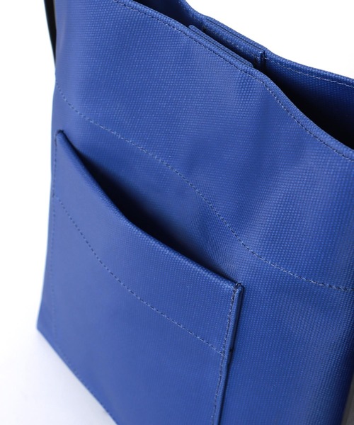 Jines（ジネス）の「PVCキャンバス ショルダー【BEAURE/ヴュレ】（ショルダーバッグ・レディース・チャコールグレー/ブルー・フリー）」の12枚目の写真