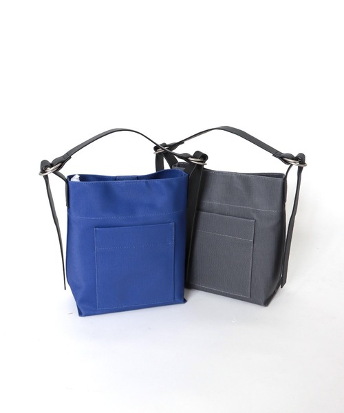 Jines（ジネス）の「PVCキャンバス ショルダー【BEAURE/ヴュレ】（ショルダーバッグ・レディース・チャコールグレー/ブルー・フリー）」の7枚目の写真