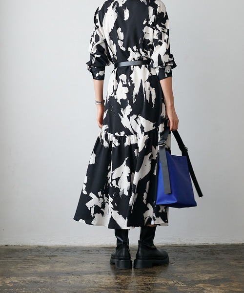 Jines（ジネス）の「PVCキャンバス ショルダー【BEAURE/ヴュレ】（ショルダーバッグ・レディース・チャコールグレー/ブルー・フリー）」の6枚目の写真