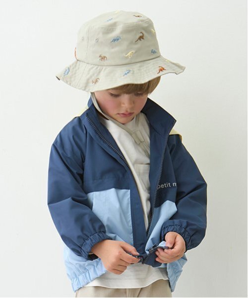 petit main（プティマイン）の「【撥水加工】切替ウィンブレ（ナイロンジャケット・キッズ・ネイビー/イエロー/サックスブルー/カラフル・110cm/80ｃｍ/120cm/100cm/90cm/130cm）」の8枚目の写真