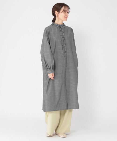 studio CLIP（スタディオクリップ）の「ダンガリーフリルワンピース（ワンピース・レディース・ブラック/ブルー・FREE）」の7枚目の写真