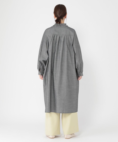 studio CLIP（スタディオクリップ）の「ダンガリーフリルワンピース（ワンピース・レディース・ブラック/ブルー・FREE）」の17枚目の写真