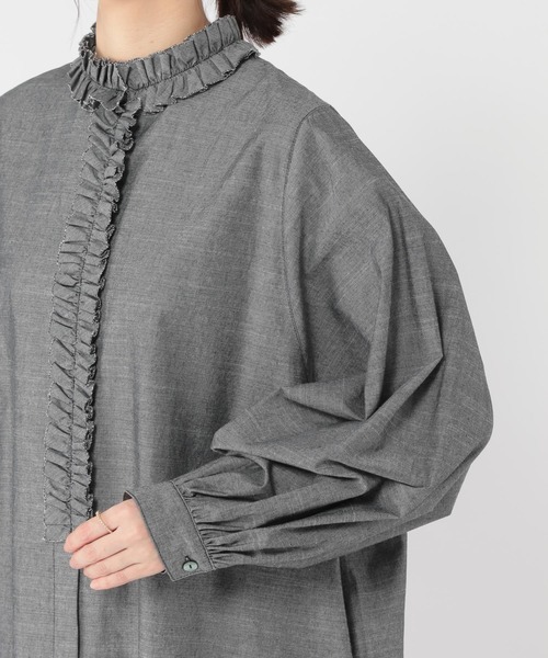 studio CLIP（スタディオクリップ）の「ダンガリーフリルワンピース（ワンピース・レディース・ブラック/ブルー・FREE）」の19枚目の写真