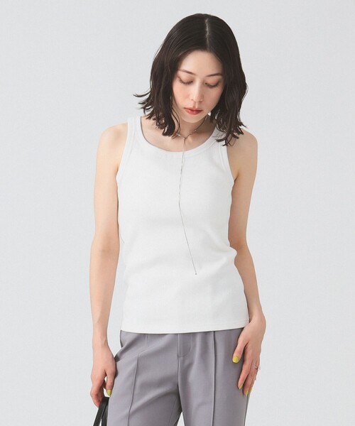 Ray BEAMS（レイビームス）の「ベーシック リブ タンクトップ（タンクトップ・レディース・ホワイト/ダークブラウン/ブラック・ONE SIZE）」の2枚目の写真