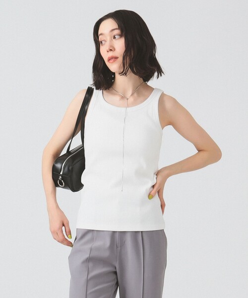 Ray BEAMS（レイビームス）の「ベーシック リブ タンクトップ（タンクトップ・レディース・ホワイト/ダークブラウン/ブラック・ONE SIZE）」の13枚目の写真