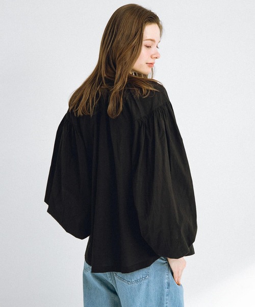 URBAN RESEARCH Sonny Label(アーバンリサーチサニーレーベル)の「エアリーコットンボイルギャザーブラウス(シャツ/ブラウス・レディース・ピンク/ミント/ブラック/オフホワイト・FREE)」の17枚目の写真