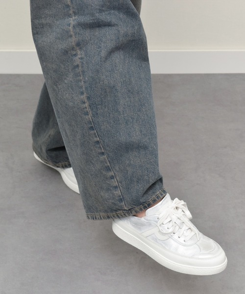inter-chaussures（インターショシュール）の「【patgoa】アドバン加工レザースニーカー(E55003)（スニーカー・レディース・シルバー/ゴールド・35/36/37/38/39）」の7枚目の写真
