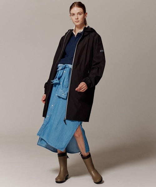 AIGLE（エーグル）の「MTD 防水 透湿 撥水ジップ ポケッタブルフーデッドコート（マウンテンパーカー・レディース・ブラック/パープル/モスグリーン/ピンク/ダークブルー/レッド/セージグリーン/ブルー・L/S/M）」の2枚目の写真