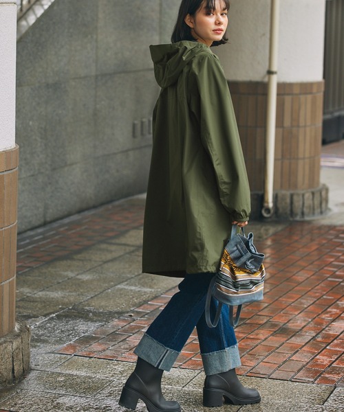 AIGLE（エーグル）の「MTD 防水 透湿 撥水ジップ ポケッタブルフーデッドコート（マウンテンパーカー・レディース・ブラック/パープル/モスグリーン/ピンク/ダークブルー/レッド/セージグリーン/ブルー・L/S/M）」の12枚目の写真