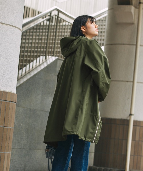AIGLE（エーグル）の「MTD 防水 透湿 撥水ジップ ポケッタブルフーデッドコート（マウンテンパーカー・レディース・ブラック/パープル/モスグリーン/ピンク/ダークブルー/レッド/セージグリーン/ブルー・L/S/M）」の14枚目の写真