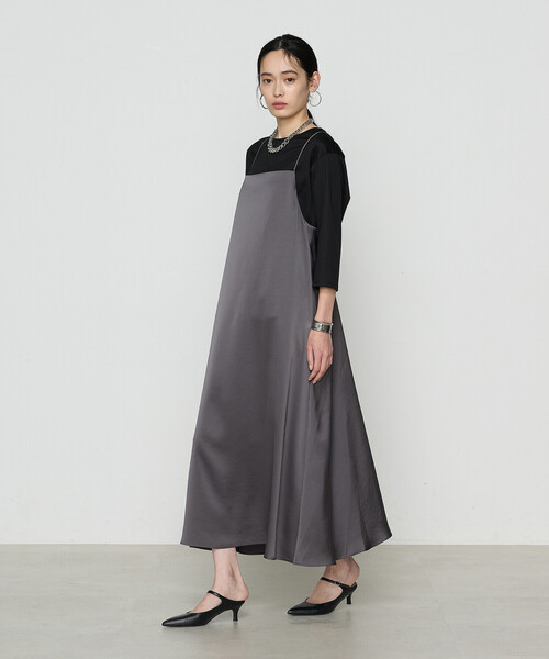 K.T KIYOKO TAKASE（キヨコタカセ）の「トリアセテート／ポリエステル キャミドレス（ワンピース・レディース・チャコール/ブラック・FREE）」の2枚目の写真