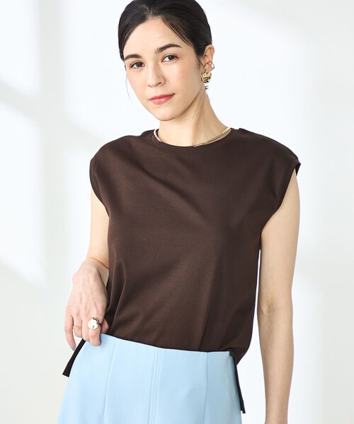 NOLLEY’S Sophi（ノーリーズソフィ）の「W&W ノースリーブプルオーバーカットソー（Tシャツ/カットソー・レディース・ブラック/チャコールグレー/ホワイト/ダークブラウン・38）」の4枚目の写真