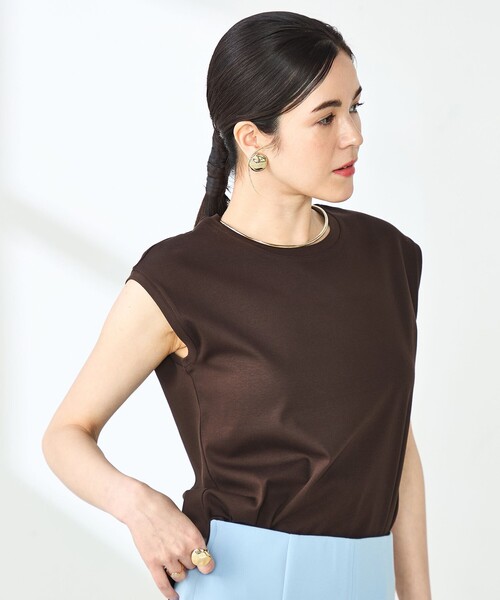 NOLLEY’S Sophi（ノーリーズソフィ）の「W&W ノースリーブプルオーバーカットソー（Tシャツ/カットソー・レディース・ブラック/チャコールグレー/ホワイト/ダークブラウン・38）」の11枚目の写真