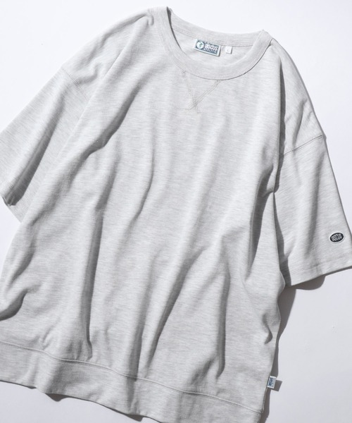 DISCUS（ディスカス）の「2026SS新色追加 DISCUS/ディスカス USAコットン ヘビーウェイト オーバーサイズ ロゴワッペン刺繍  Tスウェット Tトレーナー 半袖Tシャツ レディース メンズ（Tシャツ/カットソー・メンズ・オフホワイト/ブラック/グレイッシュベージュ/ピンクベージュ/オートミール/ネイビー/ダークグリーン/グレイッシュブルー/スミクロ・M/L/LL）」の4枚目の写真