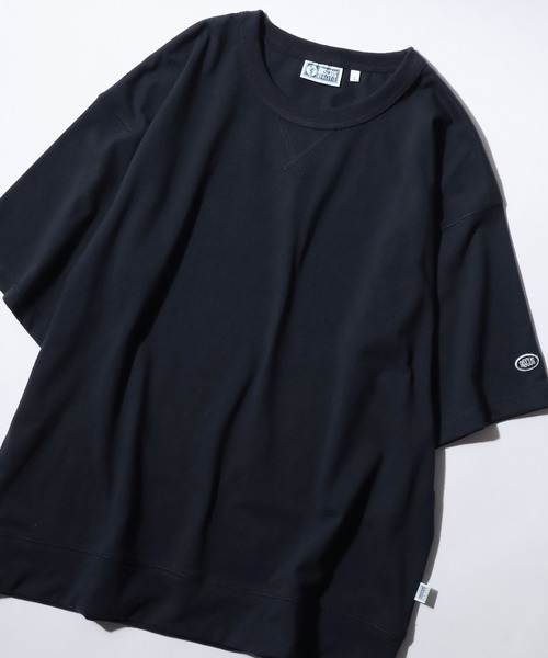 DISCUS（ディスカス）の「2026SS新色追加 DISCUS/ディスカス USAコットン ヘビーウェイト オーバーサイズ ロゴワッペン刺繍  Tスウェット Tトレーナー 半袖Tシャツ レディース メンズ（Tシャツ/カットソー・メンズ・オフホワイト/ブラック/グレイッシュベージュ/ピンクベージュ/オートミール/ネイビー/ダークグリーン/グレイッシュブルー/スミクロ・M/L/LL）」の7枚目の写真