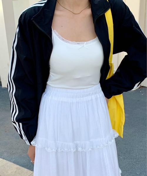 everycoco(エブリーココ)の「フリルレースティアードロングスカート(スカート・レディース・ホワイト・FREE)」の8枚目の写真