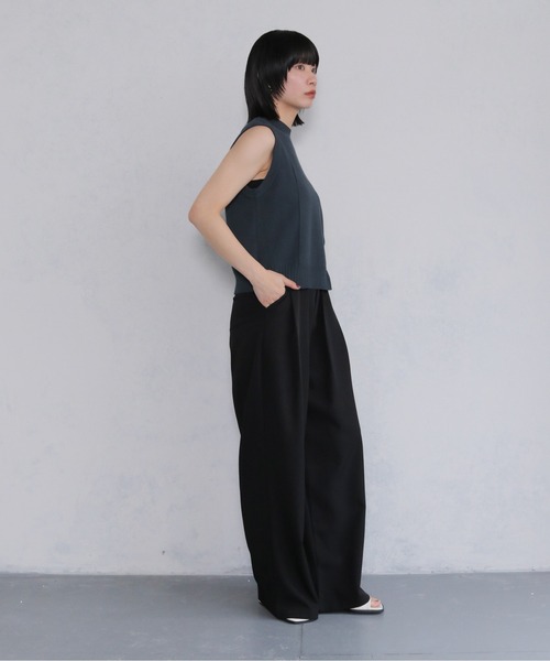 cheriella(シェリエラ)の「【cheriella】ライン切り替えノースリーブニット LINE SWITCH SLEEVELESS KNIT(ニット/セーター・レディース・ブルー系その他/キナリ/ブラック・M)」の14枚目の写真