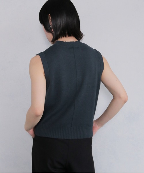 cheriella(シェリエラ)の「【cheriella】ライン切り替えノースリーブニット LINE SWITCH SLEEVELESS KNIT(ニット/セーター・レディース・ブルー系その他/キナリ/ブラック・M)」の11枚目の写真