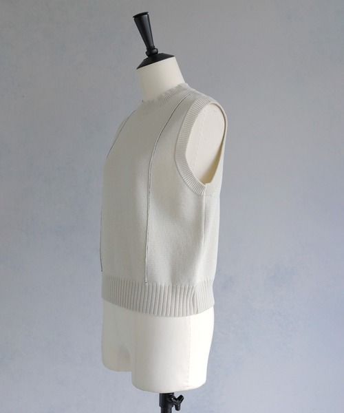 cheriella(シェリエラ)の「【cheriella】ライン切り替えノースリーブニット LINE SWITCH SLEEVELESS KNIT(ニット/セーター・レディース・ブルー系その他/キナリ/ブラック・M)」の17枚目の写真