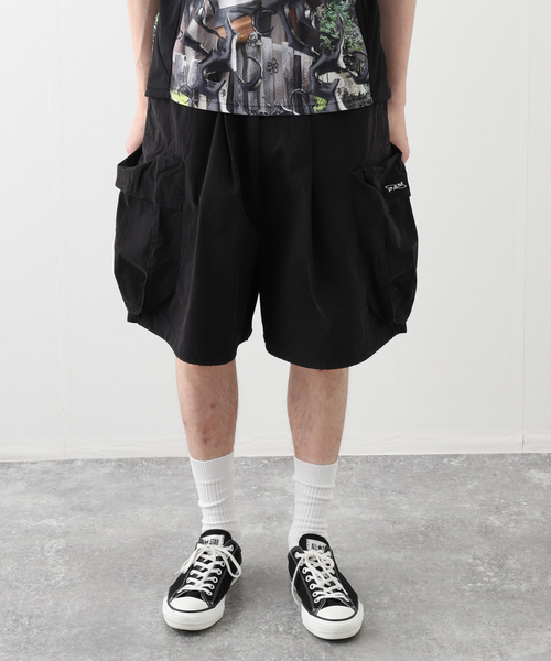 PULP/417EDIFICE(パルプフォーワンセブンエディフィス)の「【P.A.M. / パム】LUNACY CHOW SHORTS(カーゴパンツ・メンズ・ブラック・MEDIUM)」の4枚目の写真