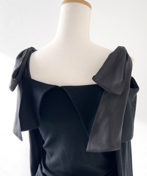 DearMyLoveRose（ディアマイラブローズ）の「ビッグカラーオフショルリボンカットトップス（Tシャツ/カットソー・レディース・アイボリー/ベビーピンク/ブラック/グレー・SMALL/MEDIUM/LARGE/LL/3L）」の19枚目の写真