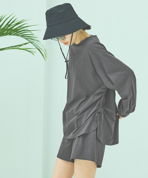 LAKOLE(ラコレ)の「【多機能ウェア】ラッシュガードドロストプルオーバー / 291765(ラッシュガード・レディース・モカ/オフホワイト/チャコールグレー・FREE)」の3枚目の写真