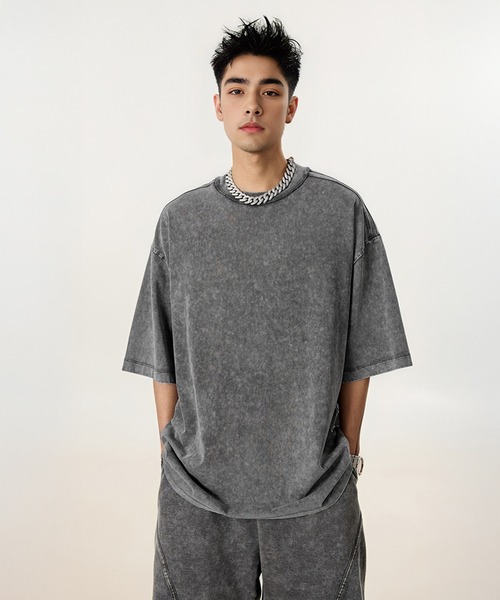 CORPUS TOKYO（コーパス トーキョー）の「【セットアップ対応】ケミカルウォッシュラインパイピングTシャツ（Tシャツ/カットソー・メンズ・グレー/ブラック/チャコールグレー・1/2/3）」の3枚目の写真
