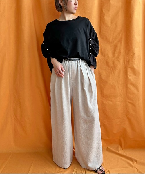 LHELBIE（レルビエ）の「ブラウススリーブトップス（Tシャツ/カットソー・レディース・ブラック/オフホワイト/ブルー・M）」の5枚目の写真