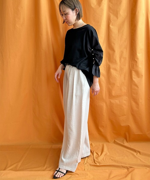 LHELBIE（レルビエ）の「ブラウススリーブトップス（Tシャツ/カットソー・レディース・ブラック/オフホワイト/ブルー・M）」の7枚目の写真