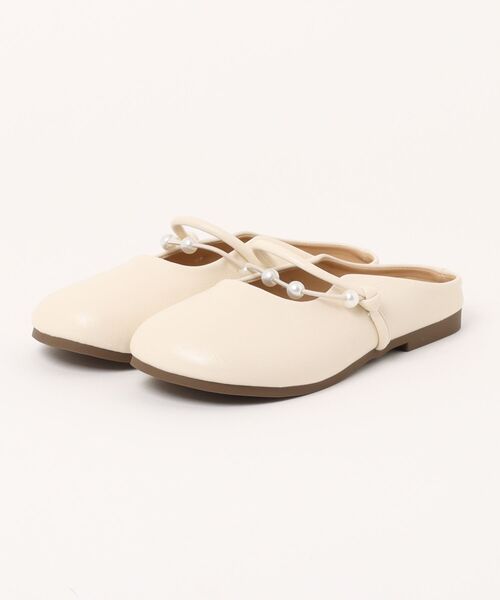 shoes365(シューズスリーシックスファイヴ)の「【shoes 365】パールデザインストラップミュールシューズ (SS)(スリッポン・レディース・オフホワイト/ベージュ・22.5cm/23.5cm/24.5cm/23.0cm/24.0cm/25.0cm)」の6枚目の写真