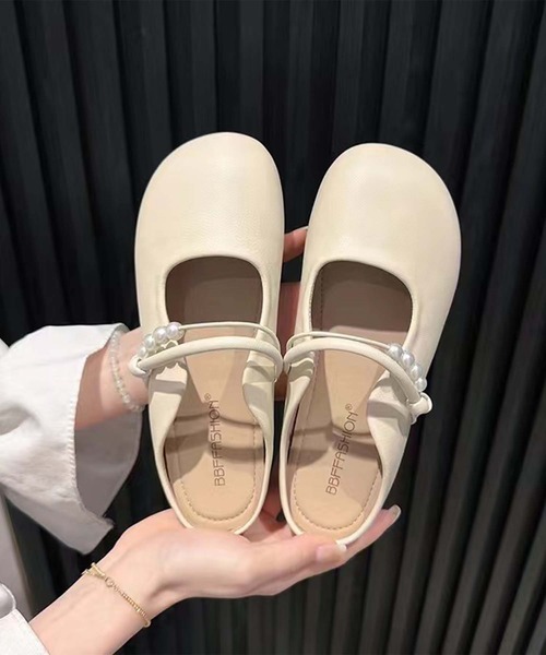 shoes365(シューズスリーシックスファイヴ)の「【shoes 365】パールデザインストラップミュールシューズ (SS)(スリッポン・レディース・オフホワイト/ベージュ・22.5cm/23.5cm/24.5cm/23.0cm/24.0cm/25.0cm)」の8枚目の写真
